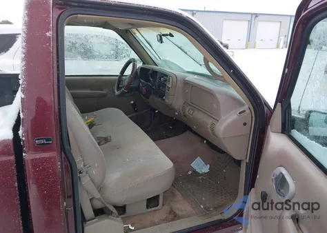 1998 GMC Sierra 1500 Sl Wideside из США, поврежденный, VIN 1GTEC14M9WZ504924